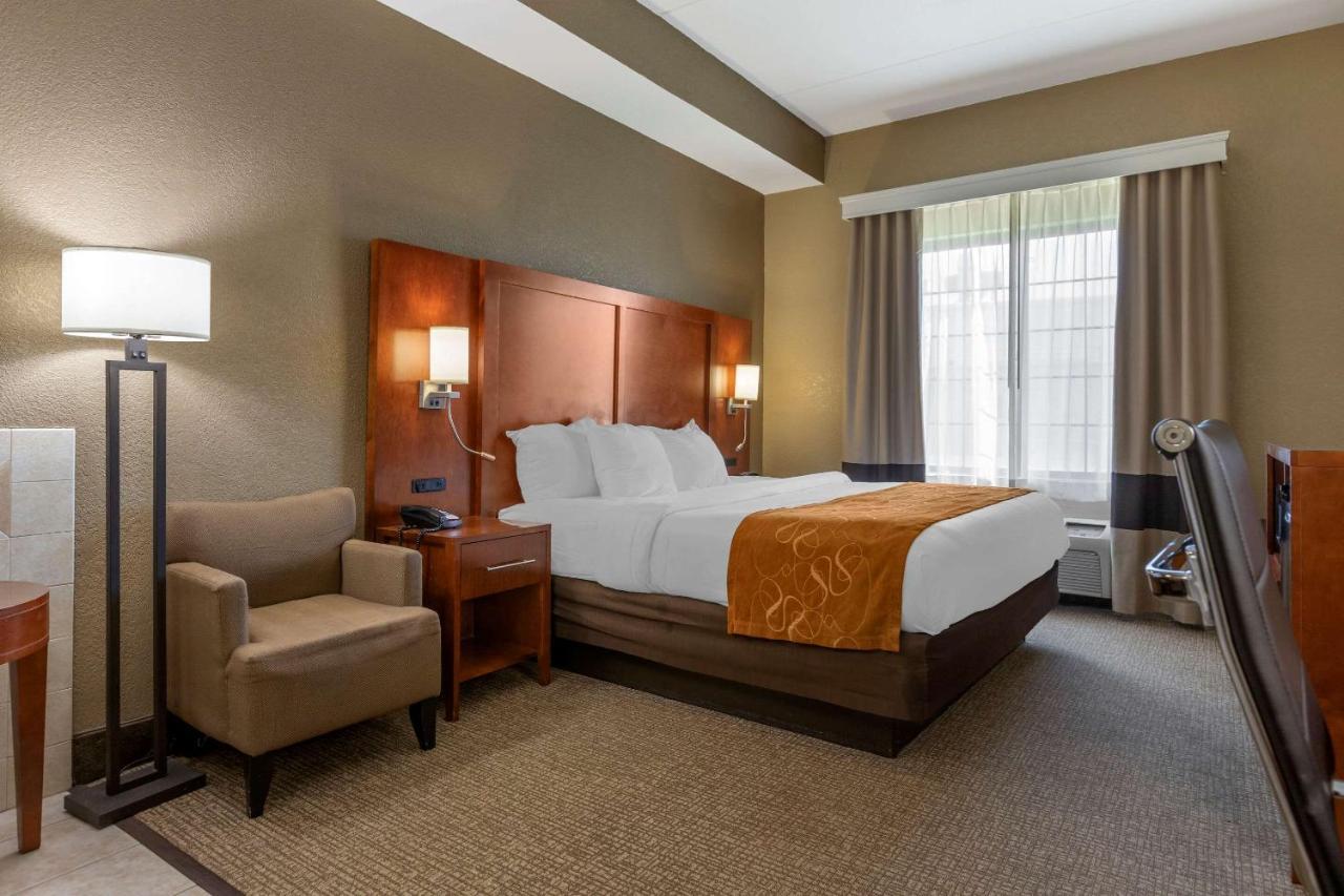 Comfort Suites Grand Rapids South Kentwood Exterior foto