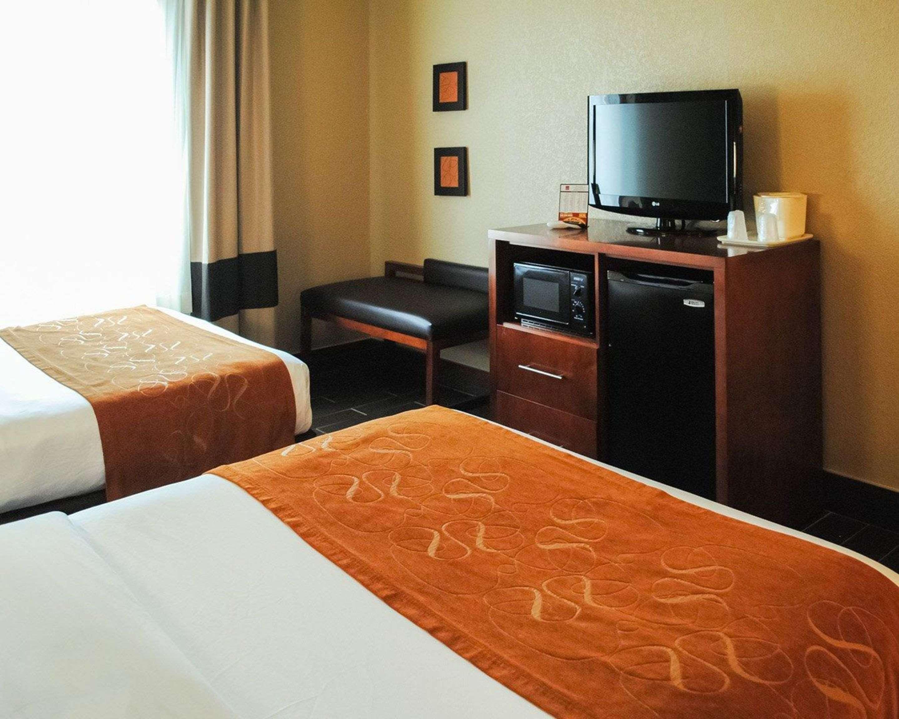 Comfort Suites Grand Rapids South Kentwood Exterior foto